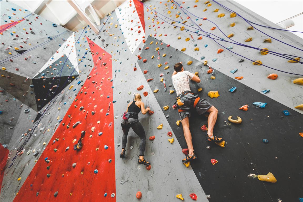 Date + Rope Climbing Course
