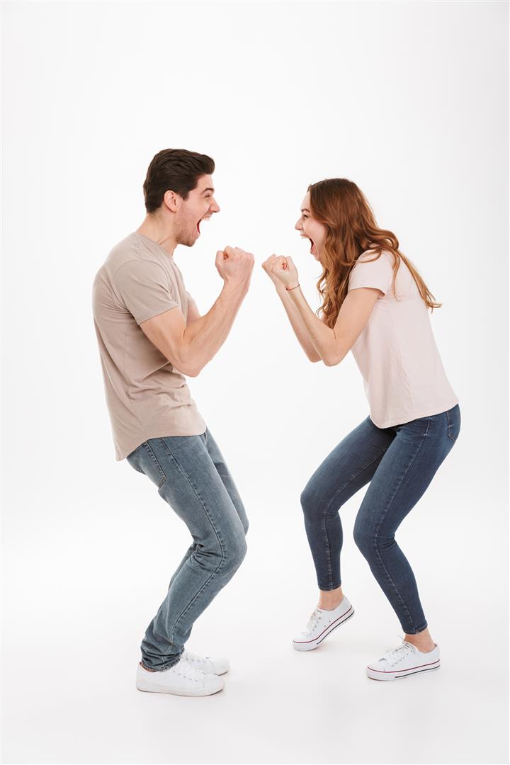 A modern couple committed to dating